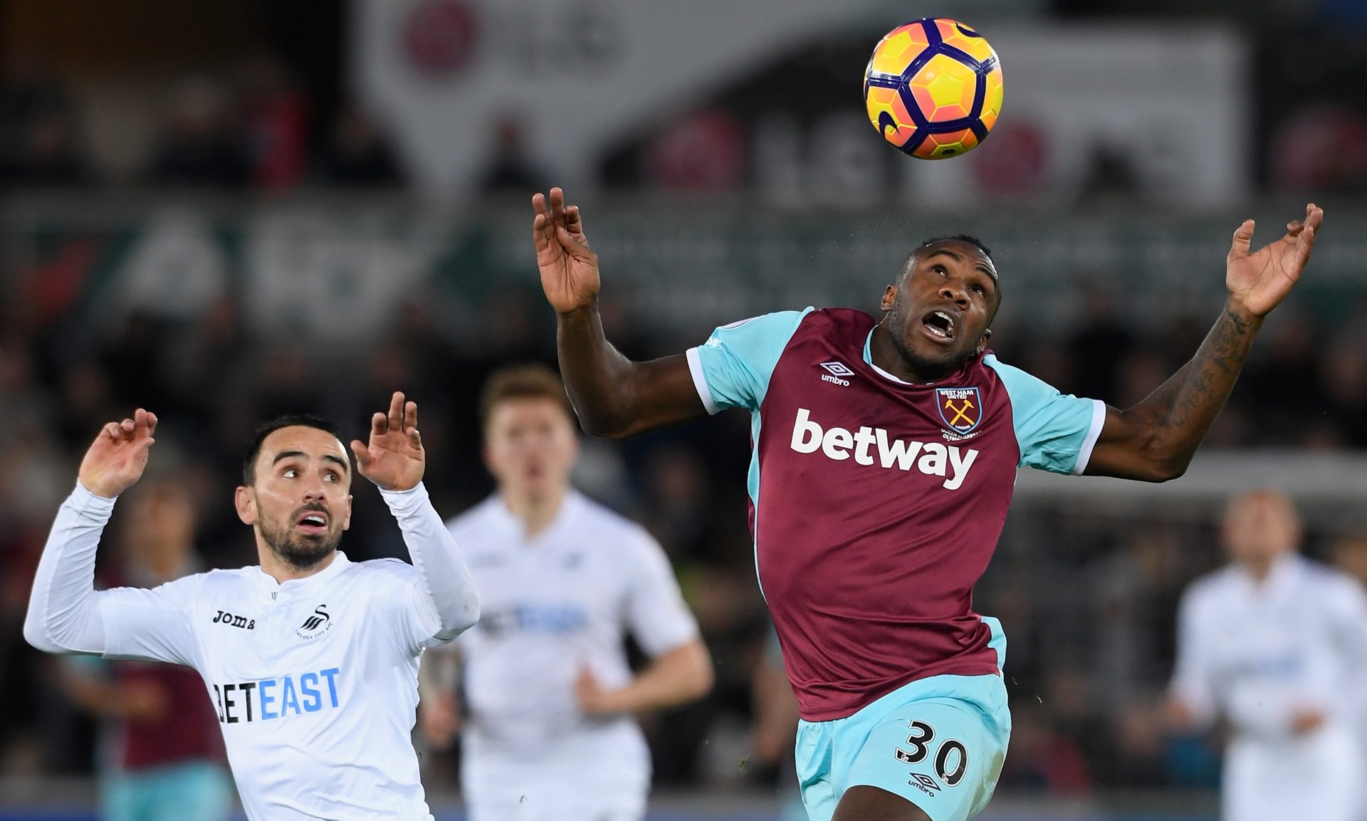 持进攻的创 持进攻的创